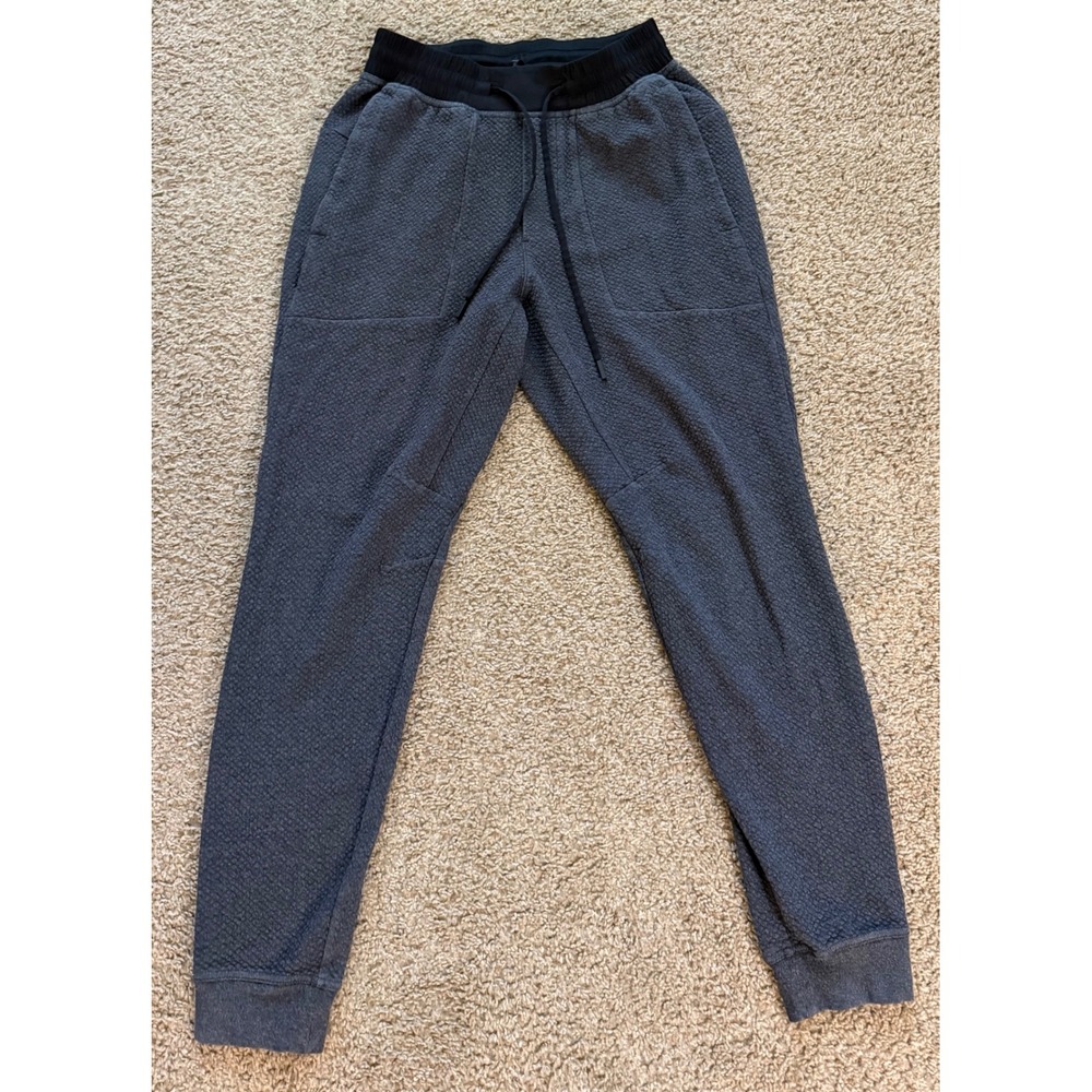 Lululemon At Ease Jogger Pants Heathered Grey Textured Knit LM5642S Mens Small